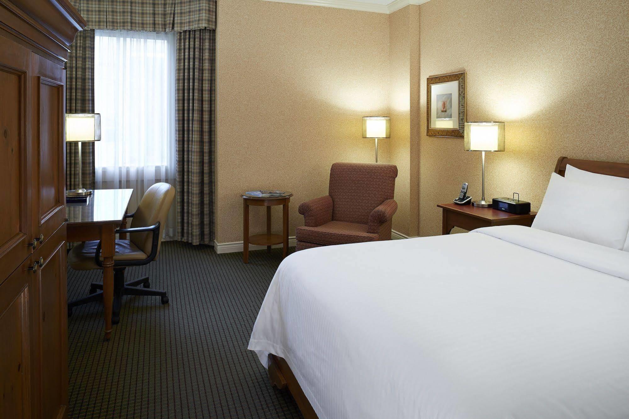 The Barrington Hotel Halifax Eksteriør billede